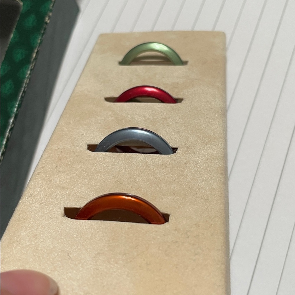 Gucci Four Jewel Tone Watch Bezels - Picture 5 of 8
